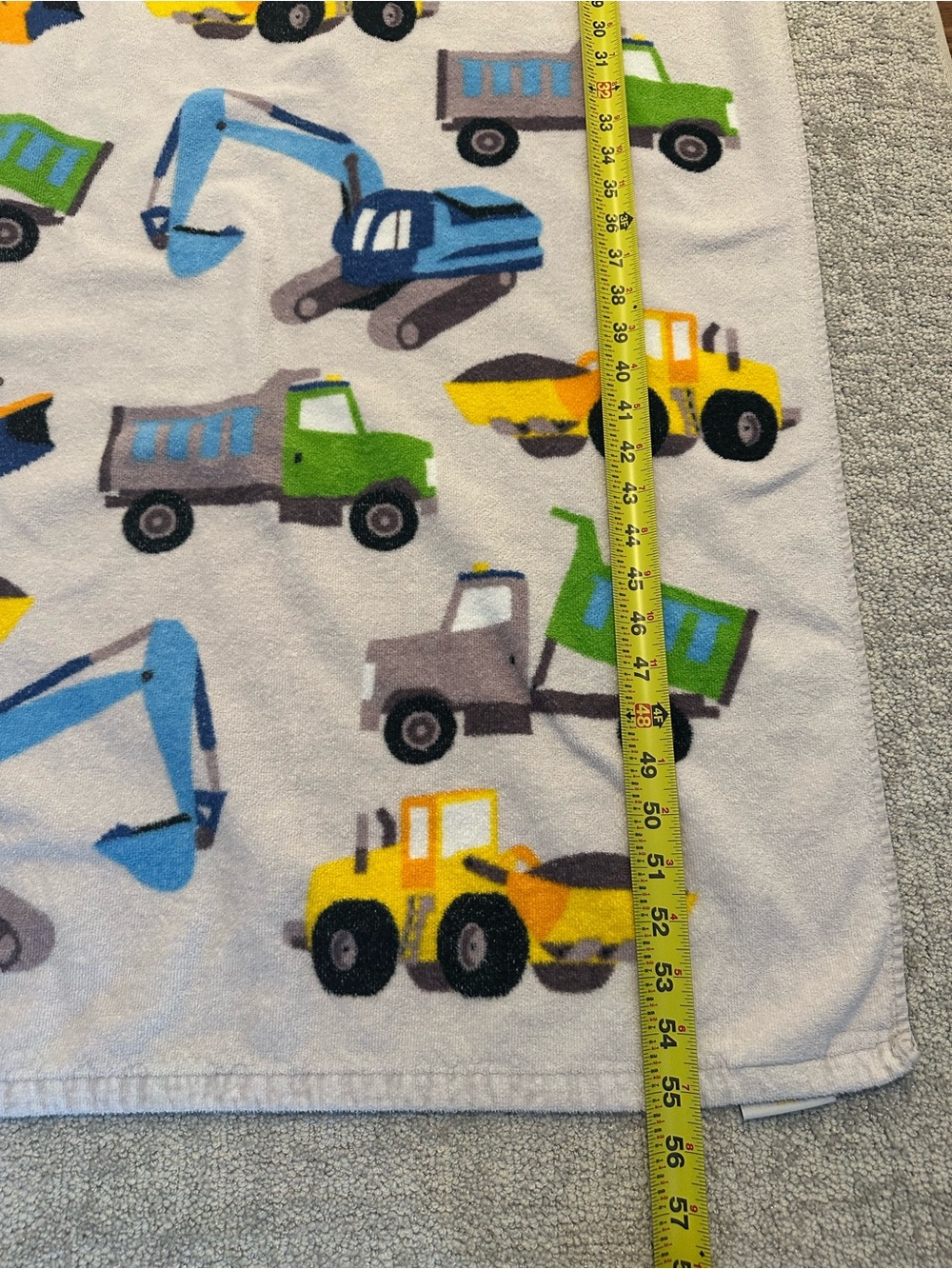 Kids Construction Vehicle Towel - Yellow, Blue, Green - Picture 4 of 4